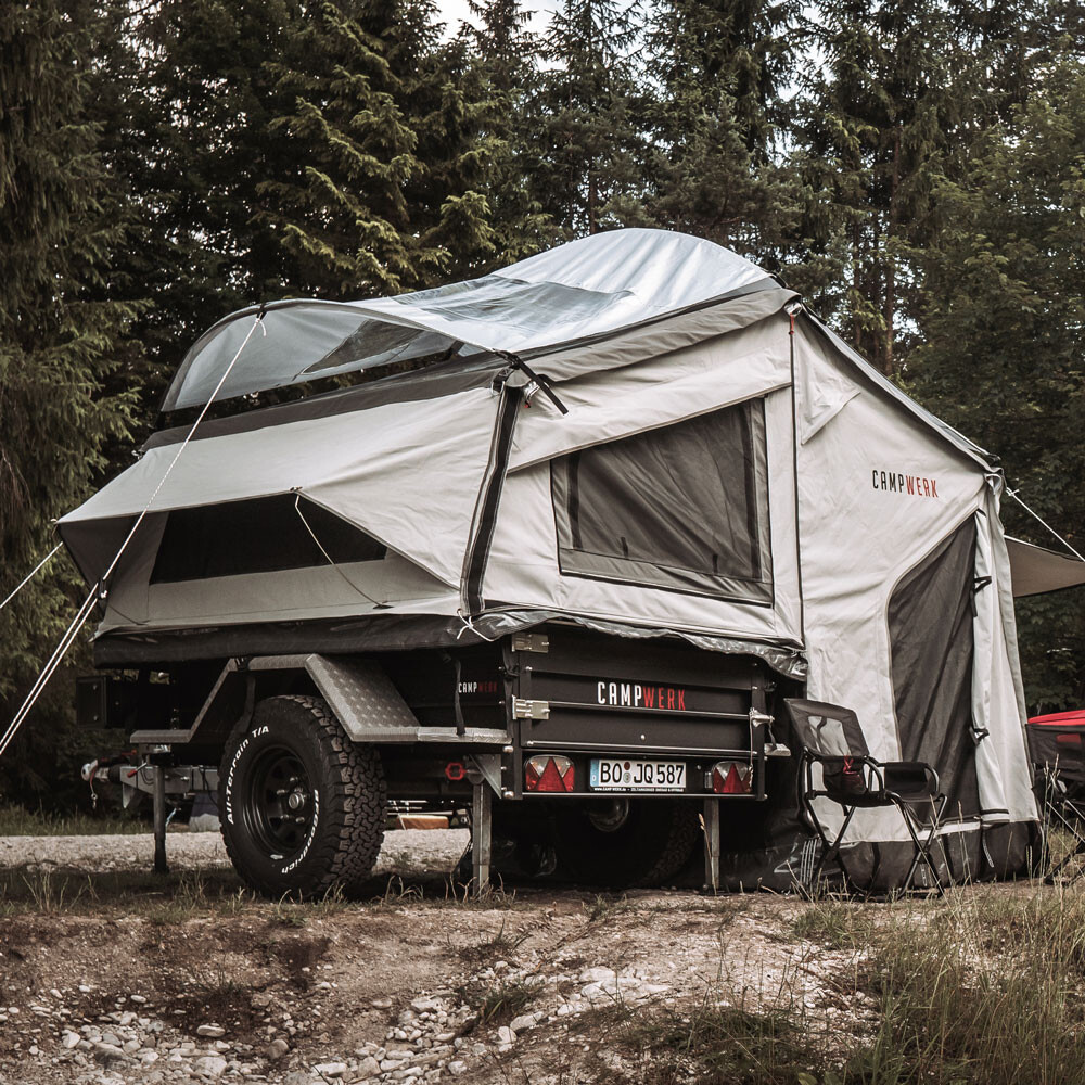 Remorque-tente OFFROAD avec tente de remorque ECONOMY BLACK SILVER EDITION